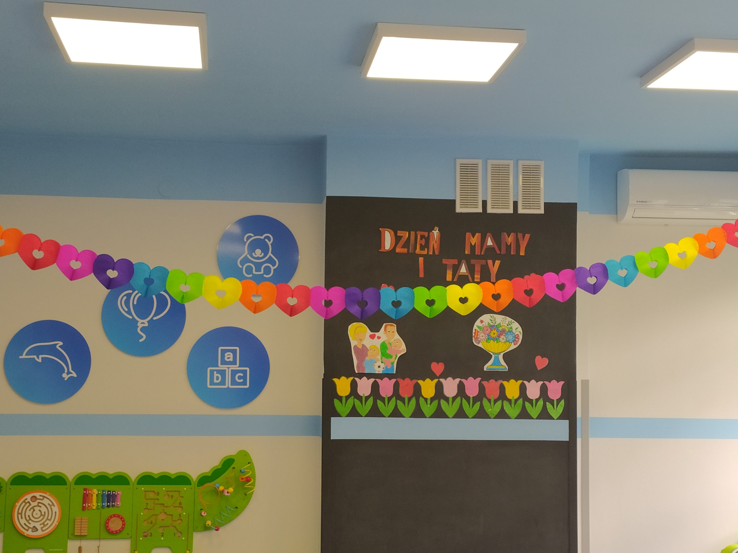 Filmik grupy I z okazji Dnia Mamy i Taty