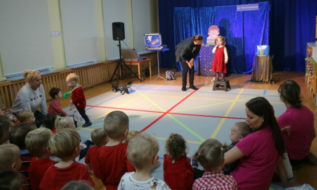 Teatrzyk -,,Tajemnica szczęśliwego ząbka''