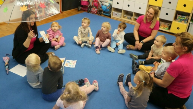 Wiersz pt ,,Parasole"