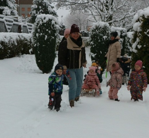 Zimowe zabawy na dworze