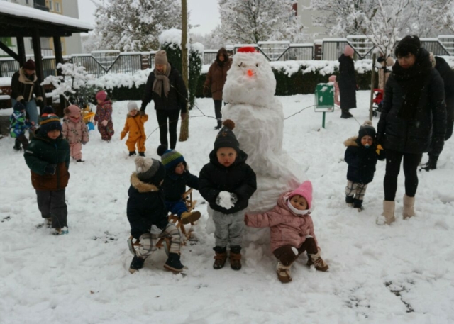 Zimowe zabawy na dworze