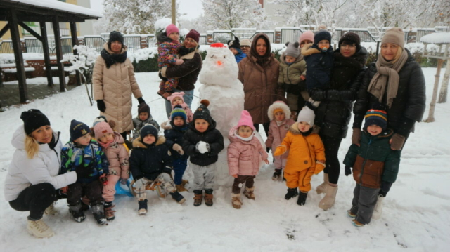 Zimowe zabawy na dworze