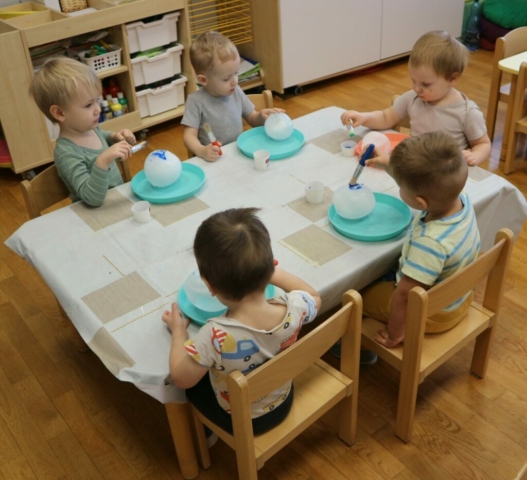 Malowanie kul lodowych