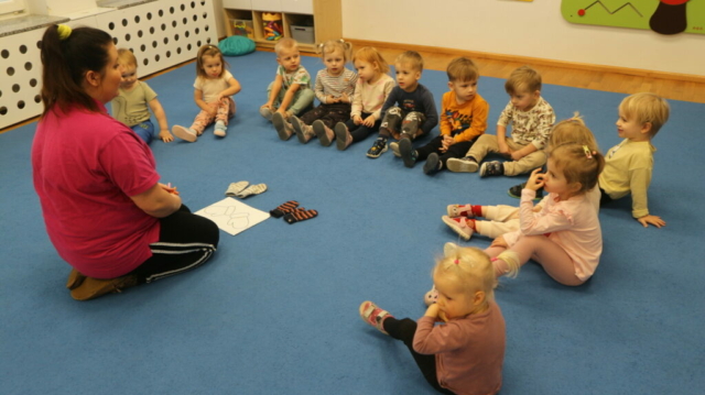 Praca plastyczna - rękawiczki