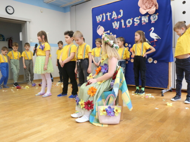 Teatrzyk pt. "Witaj wiosno"