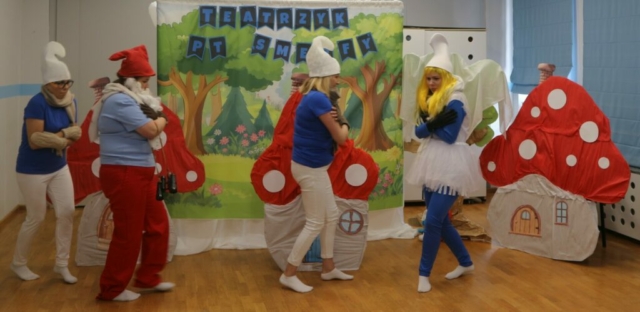 Teatrzyk pt. "Smerfy szukają wiosny"