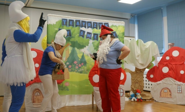 Teatrzyk pt. "Smerfy szukają wiosny"