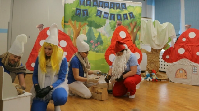 Teatrzyk pt. "Smerfy szukają wiosny"