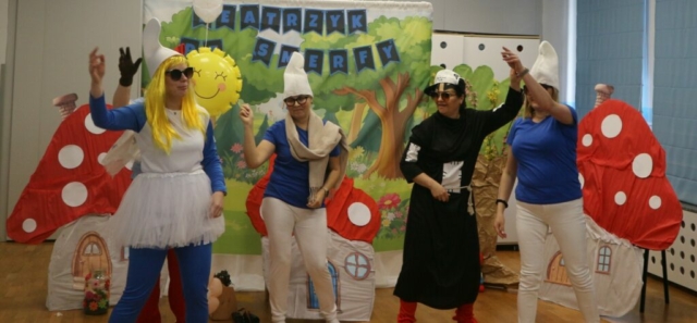 Teatrzyk pt. "Smerfy szukają wiosny"