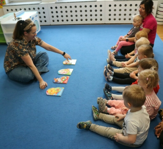 Czytanie bajki przez rodzica